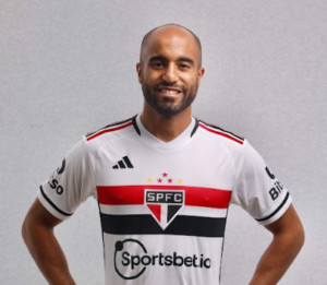 lucas moura
